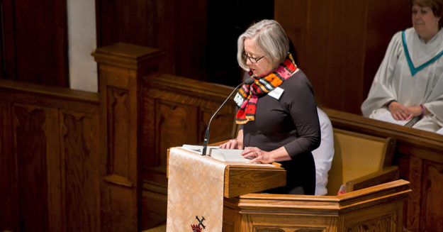 Leading-Public-Prayer-liturgist